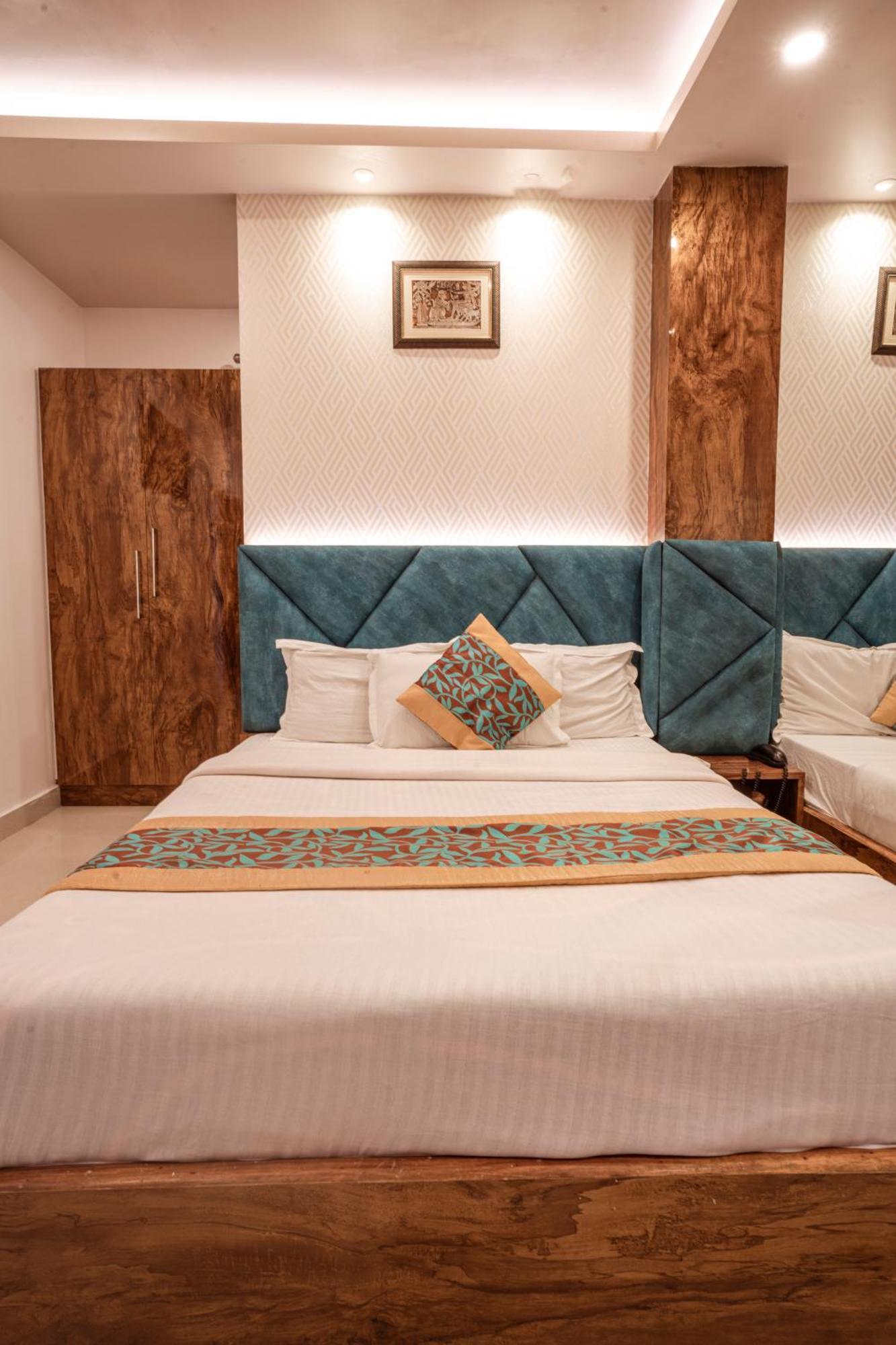 Отель Ananya Residency Порт-Блэр Экстерьер фото